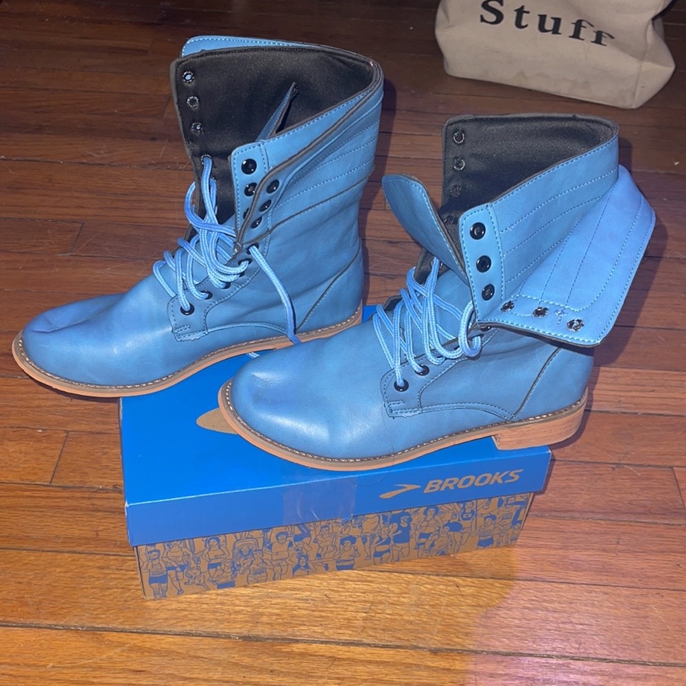 Accidentally bought two pair super cute on…